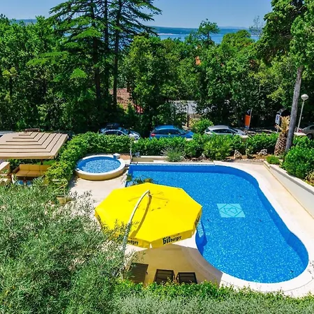 Gaestezimmer Fuer 2 Personen Ca 33 Qm In Crikvenica, Kvarner Bucht Und Umgebung Lejlighed Crikvenica